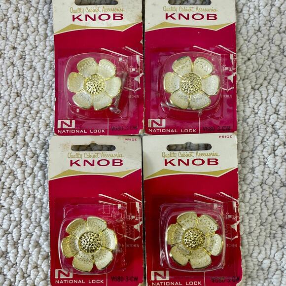 Metal Cabinet Knobs White Gold Tone Flowers Enamel Lot of 4 NOS VTG Hardware - Picture 1 of 4